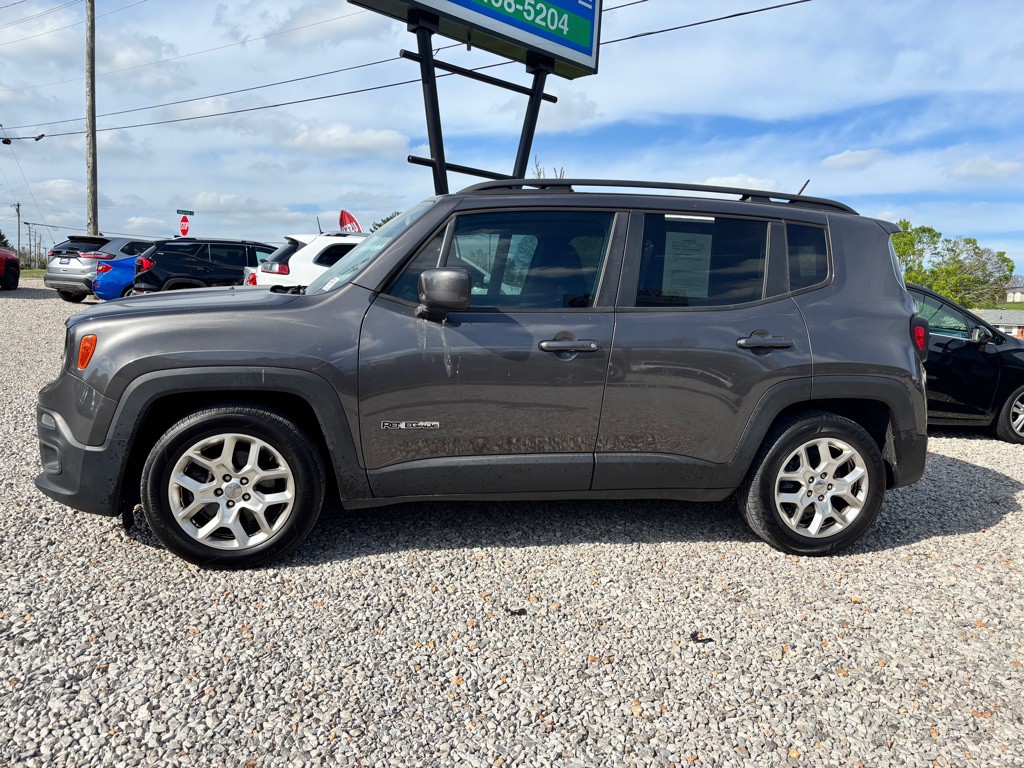 2017 Jeep Renegade Image 2