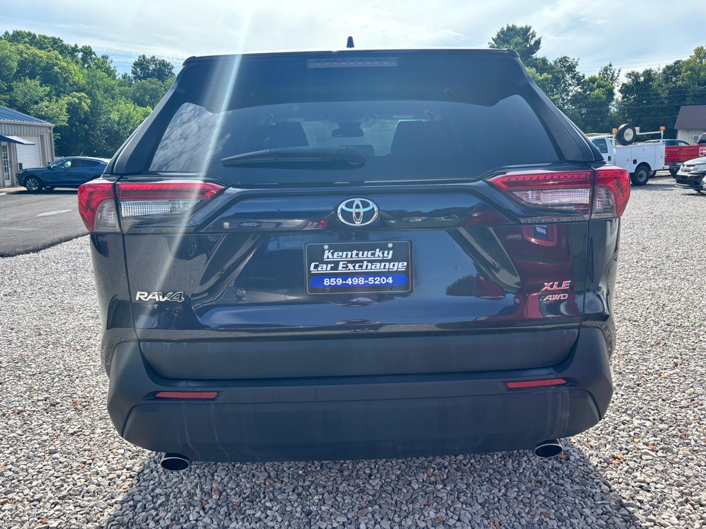 2021 Toyota Rav4 Image 8