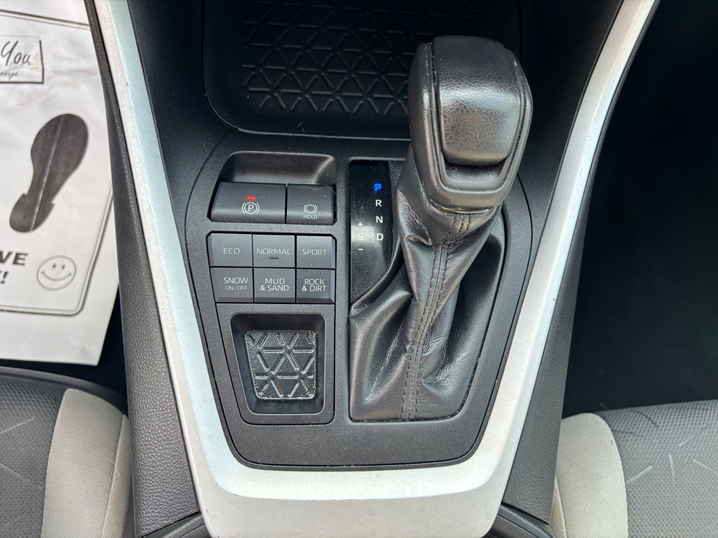 2021 Toyota Rav4 Image 16