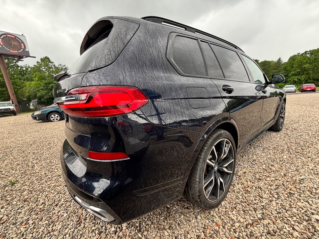 2019 BMW X7 Image 7