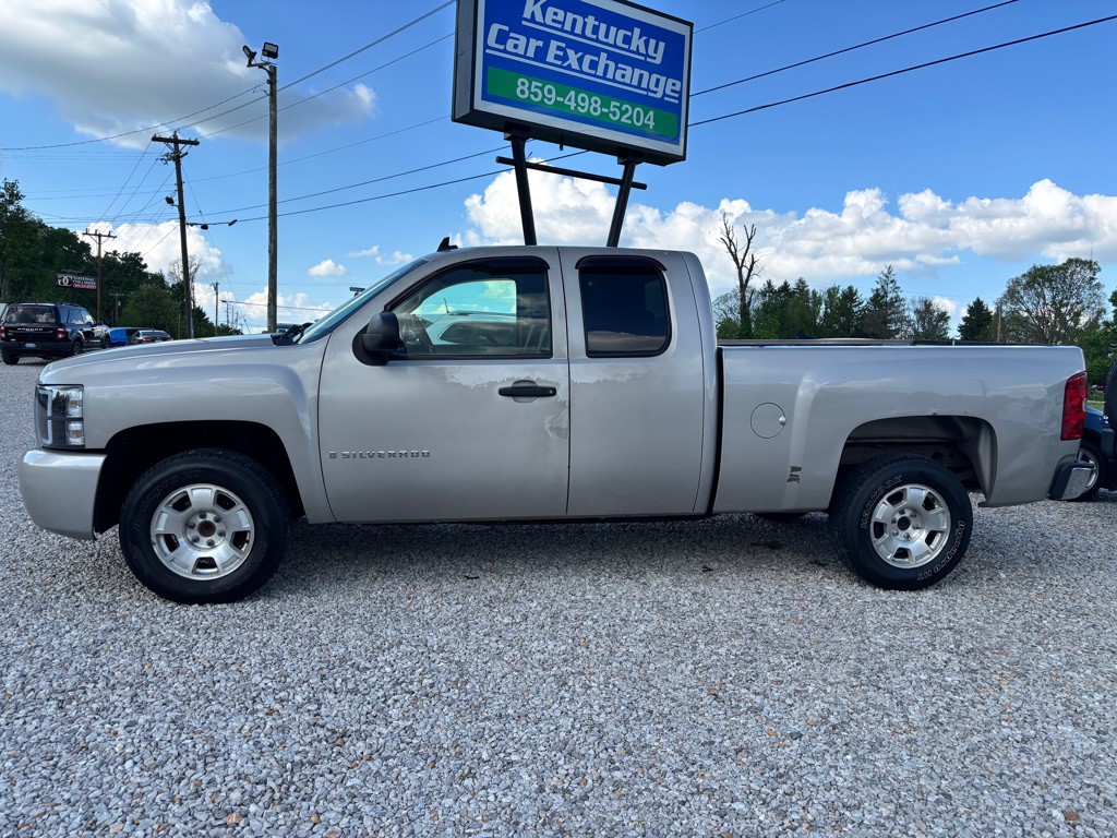 2009 Chevrolet Silverado 1500 Image 2