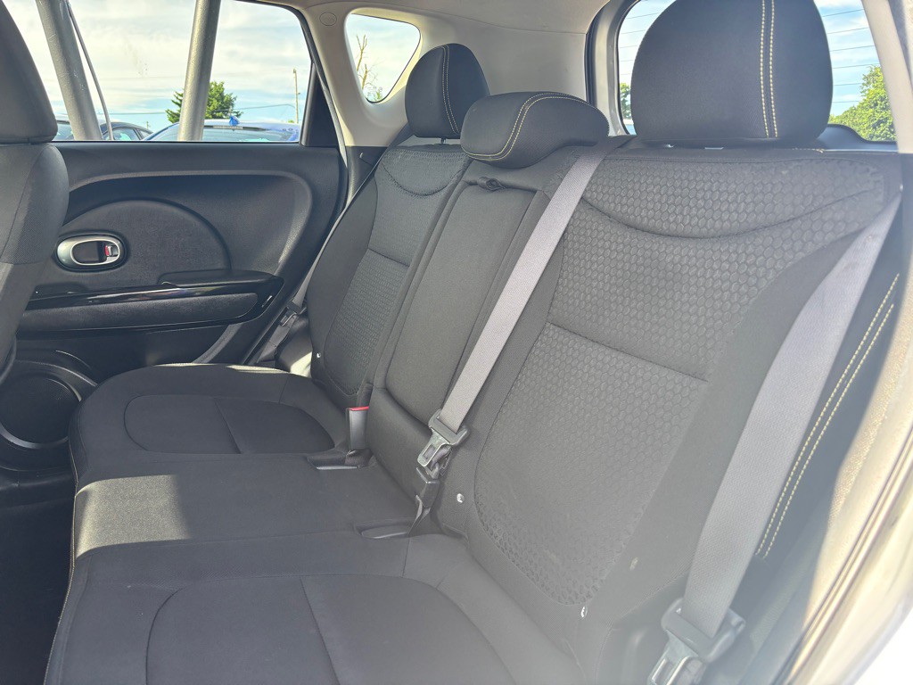 2015 Kia Soul Image 13