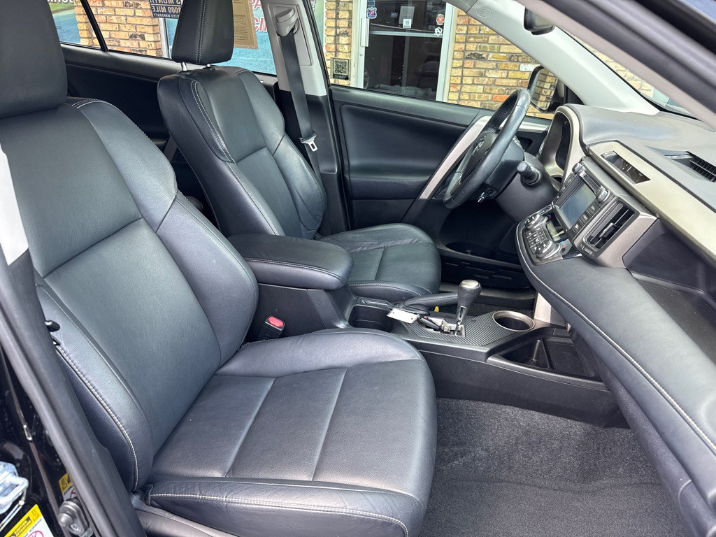 2014 Toyota Rav4 Image 12