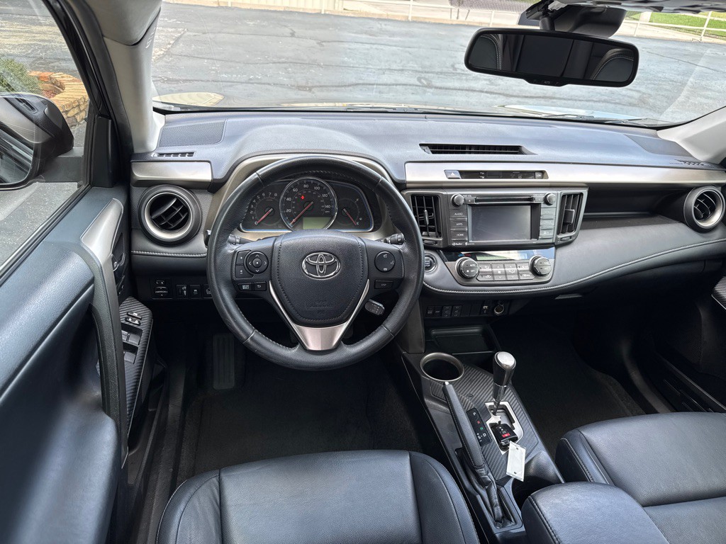 2014 Toyota Rav4 Image 15