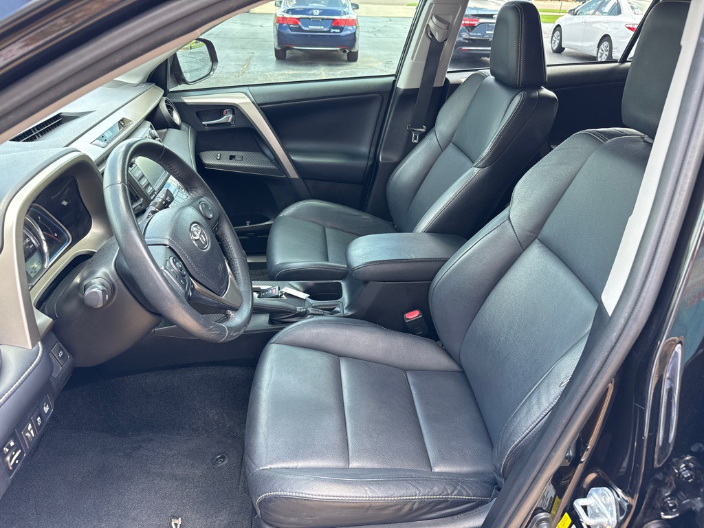 2014 Toyota Rav4 Image 16