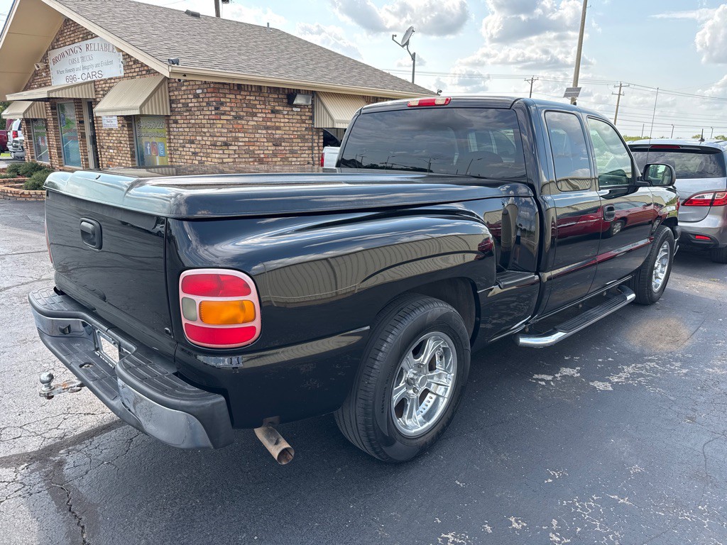 2003 Chevrolet Silverado 1500 Image 4