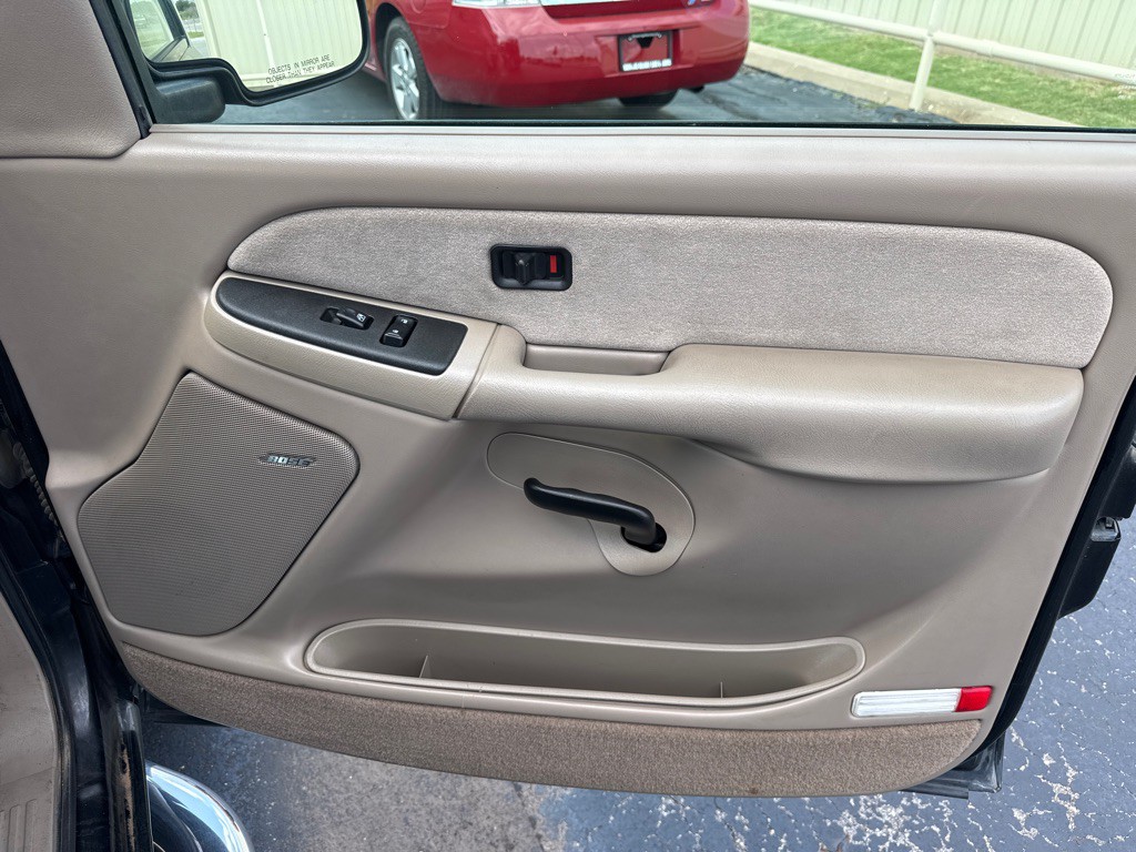 2003 Chevrolet Silverado 1500 Image 11