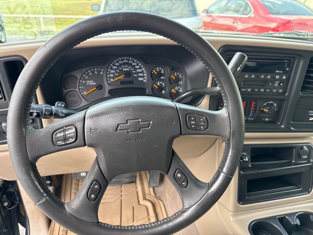2003 Chevrolet Silverado 1500 Image 17