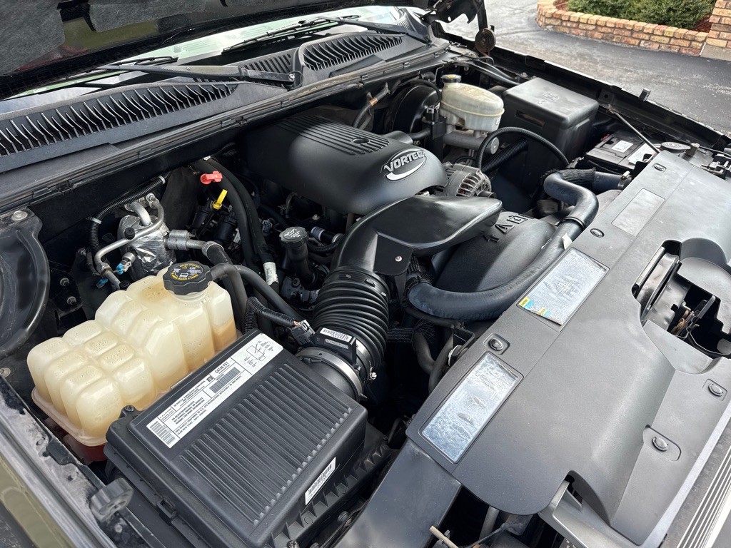 2003 Chevrolet Silverado 1500 Image 18