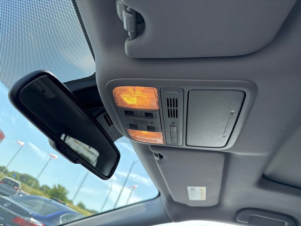 2018 Honda Pilot Image 23