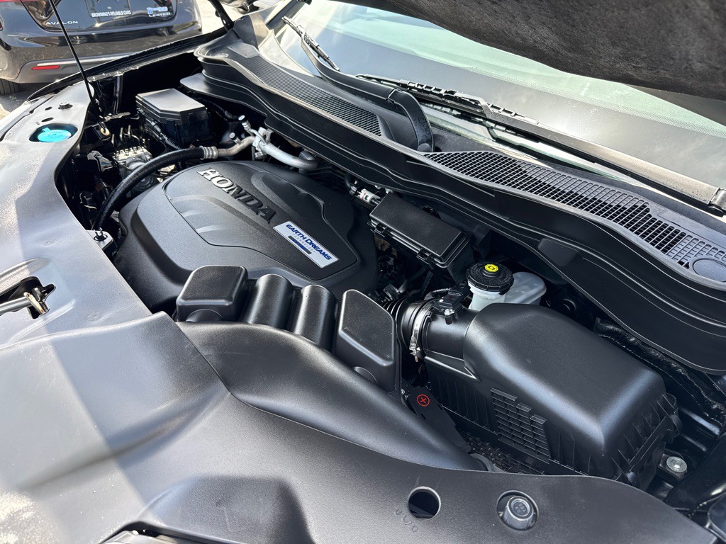 2018 Honda Pilot Image 25