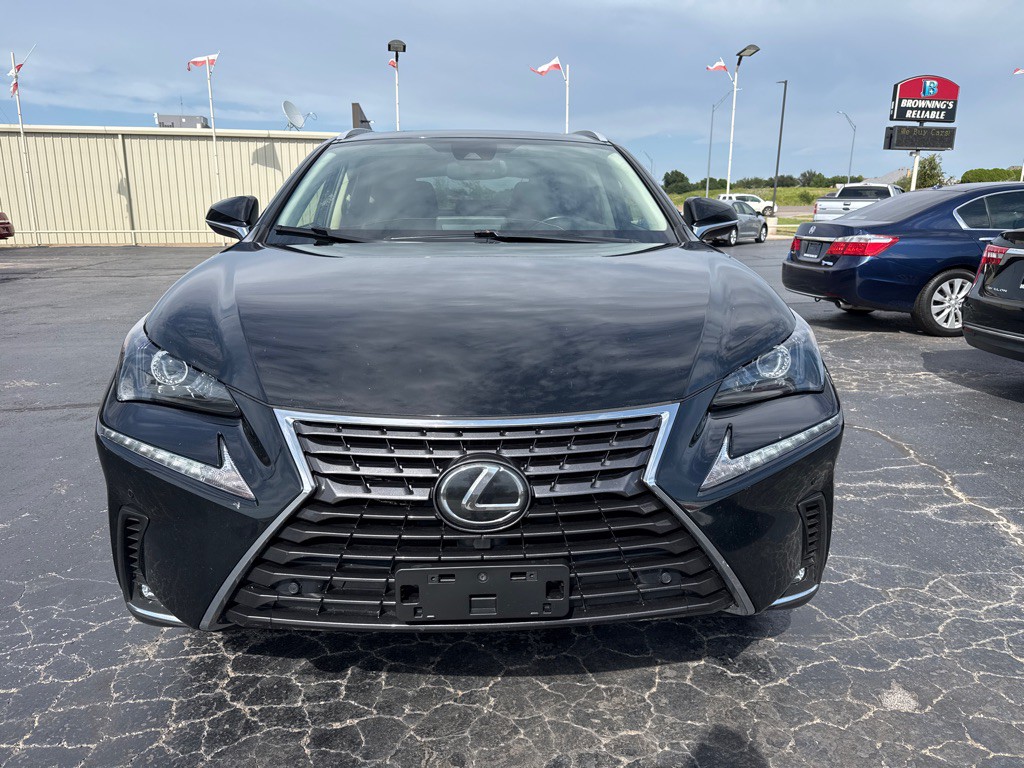 2021 Lexus NX Image 2