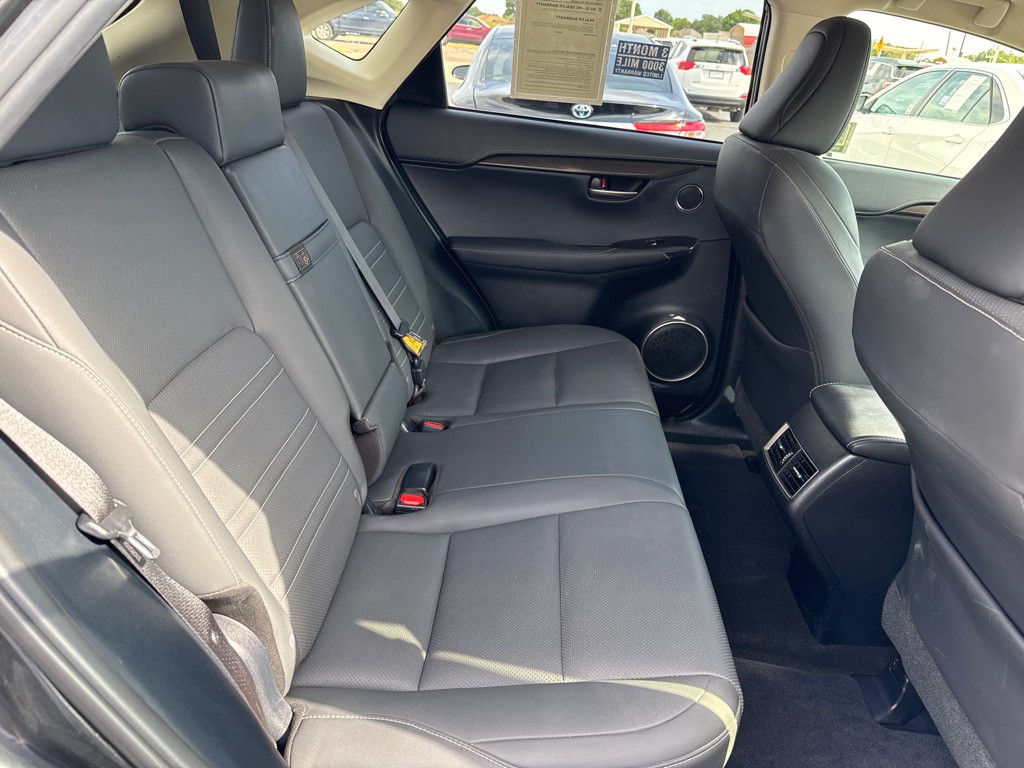 2021 Lexus NX Image 11
