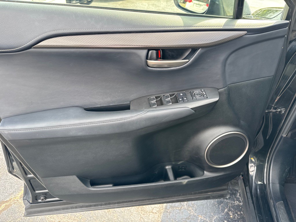 2021 Lexus NX Image 18