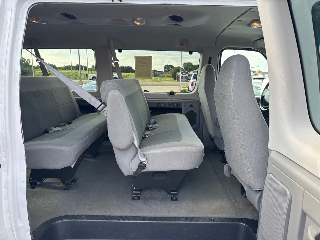 2007 Ford Econoline Image 10