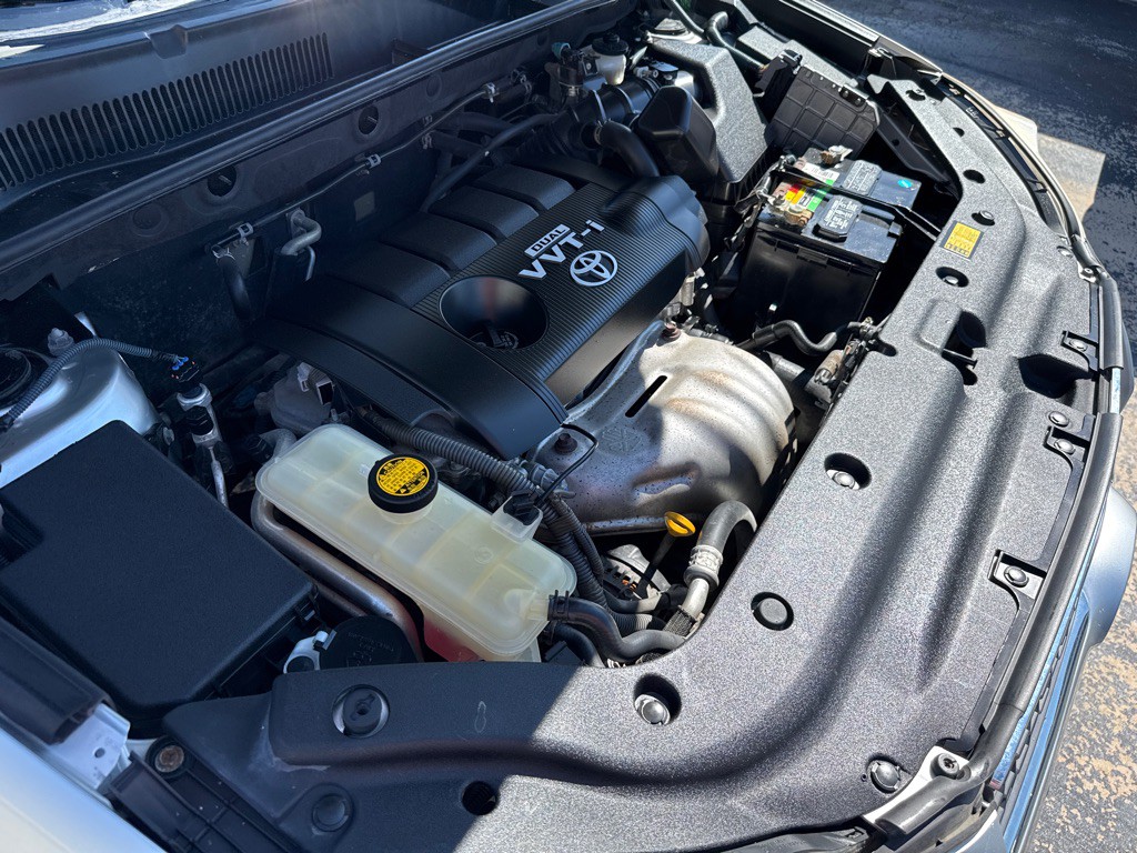 2010 Toyota Rav4 Image 21