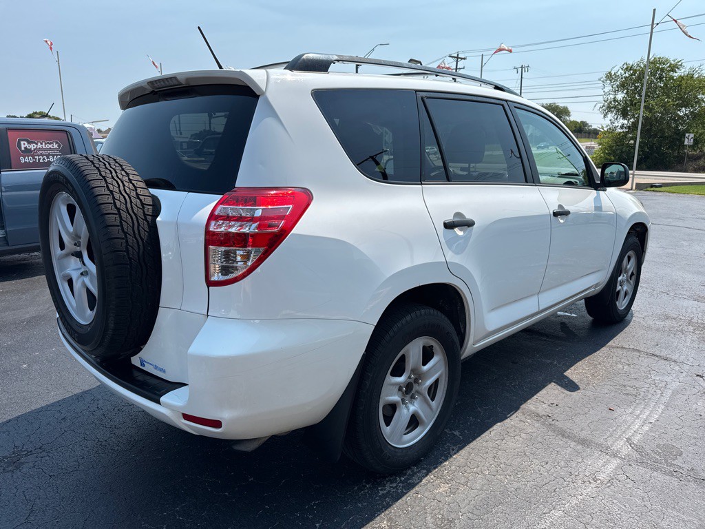 2012 Toyota Rav4 Image 4
