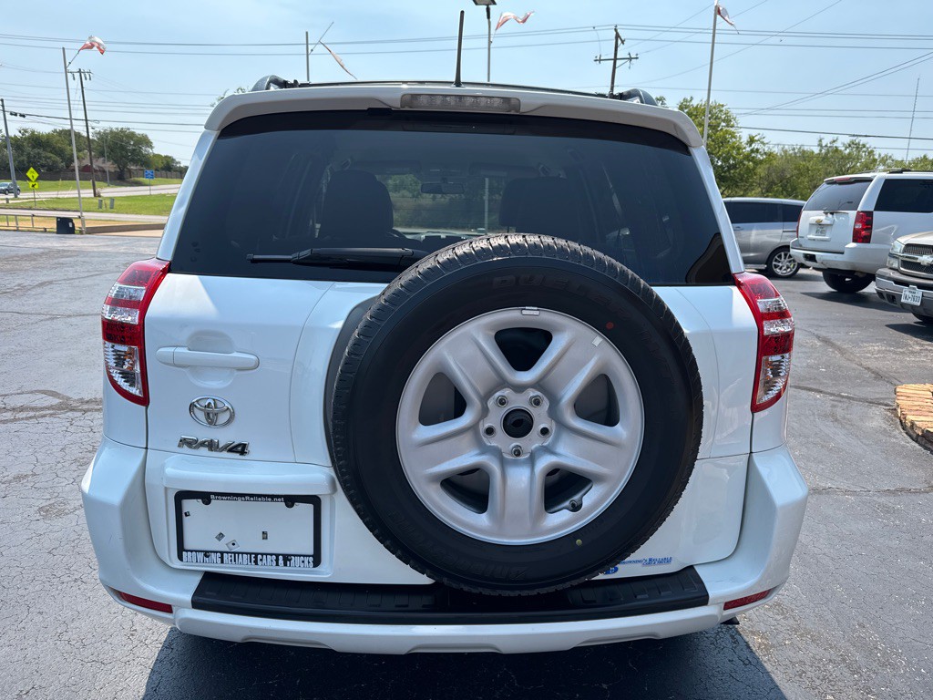 2012 Toyota Rav4 Image 5