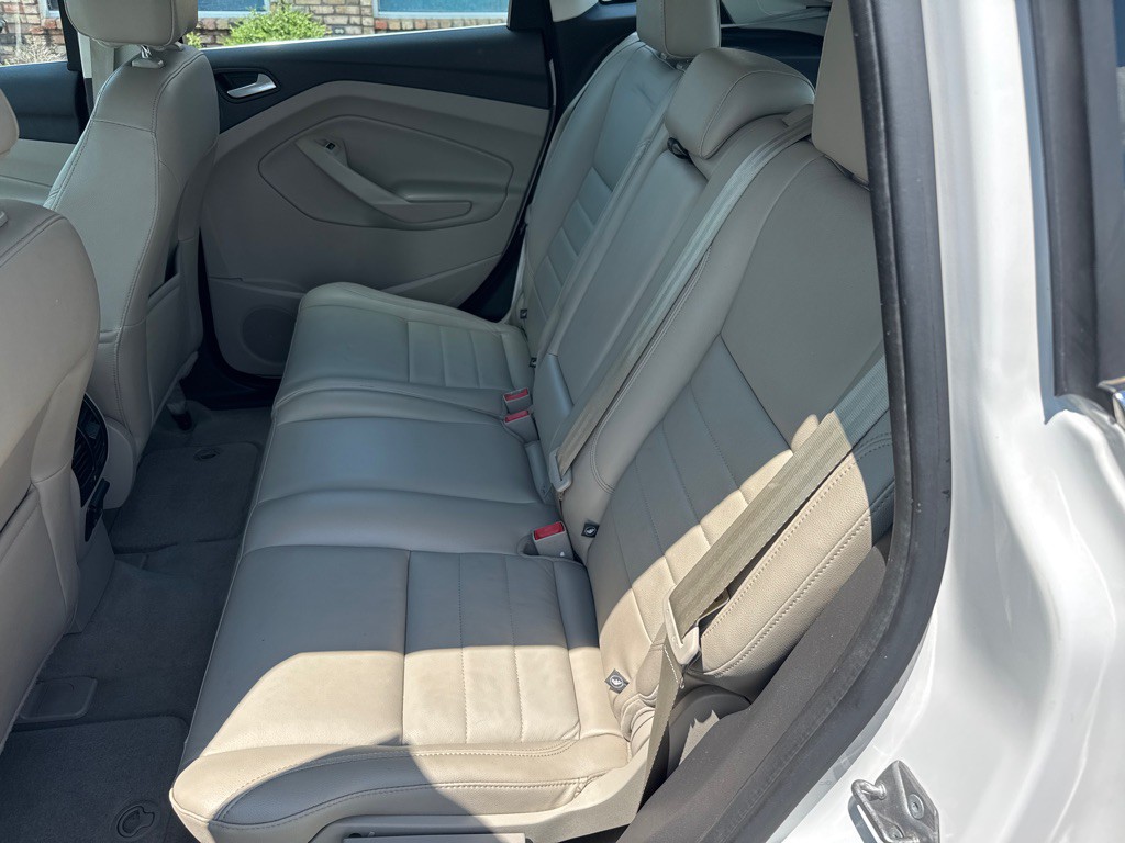 2014 Ford C-Max Image 14