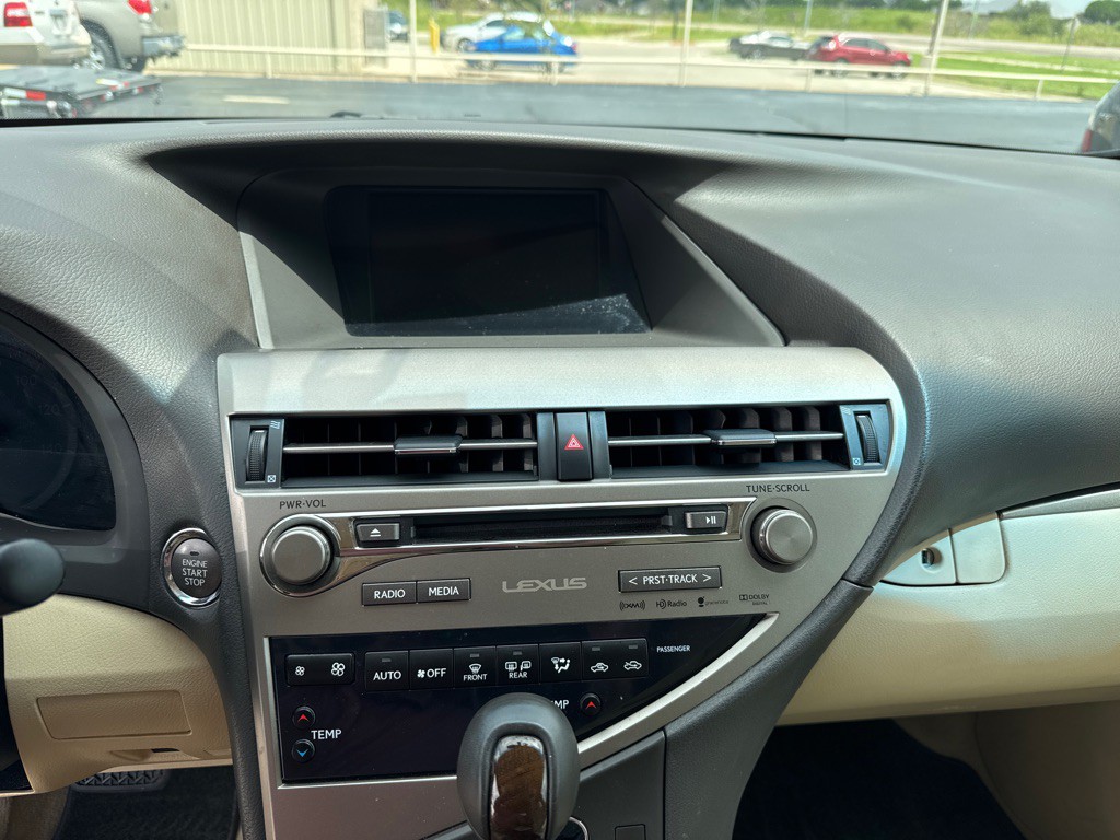 2015 Lexus RX Image 18