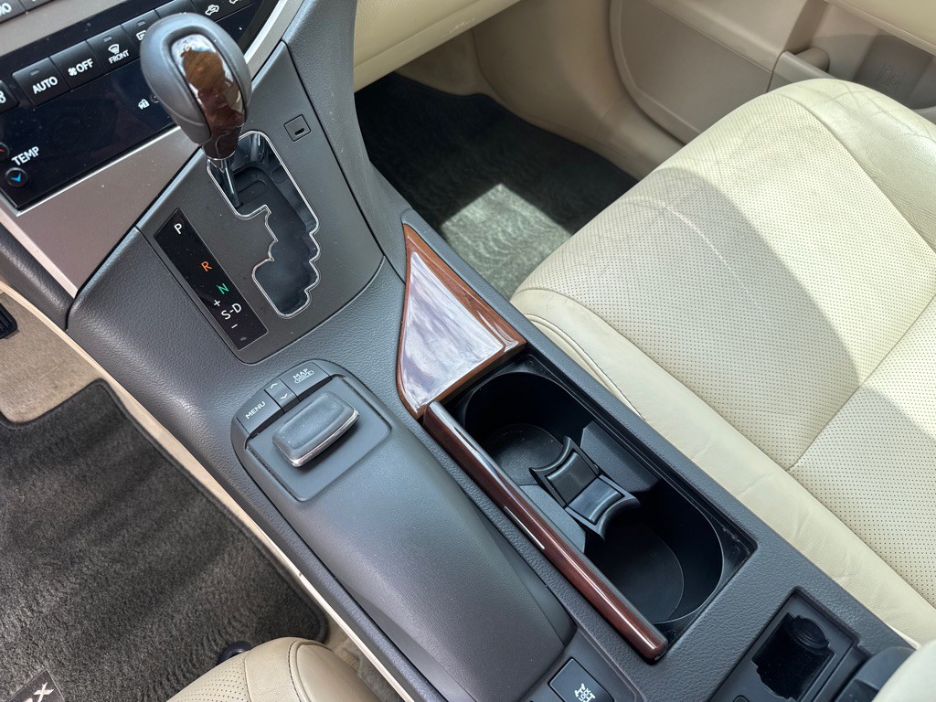 2015 Lexus RX Image 19