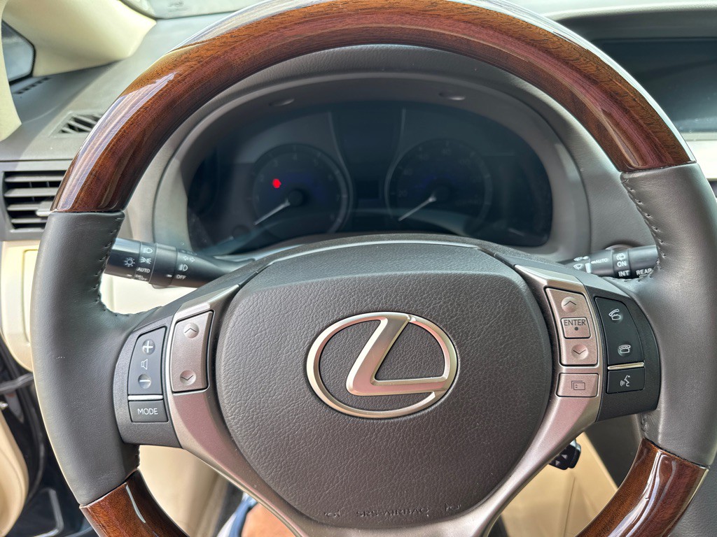 2015 Lexus RX Image 21