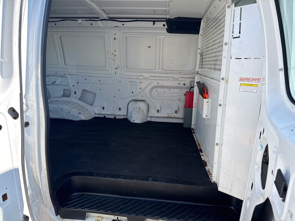 2006 Ford Econoline Image 10