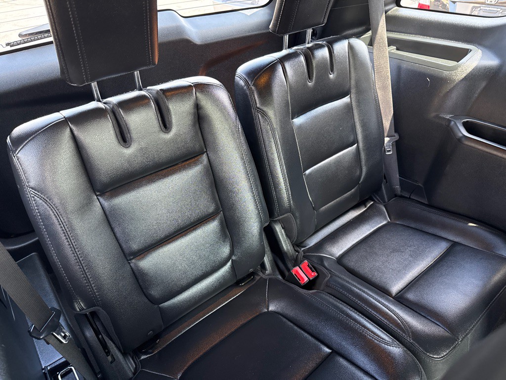 2018 Ford Explorer Image 11
