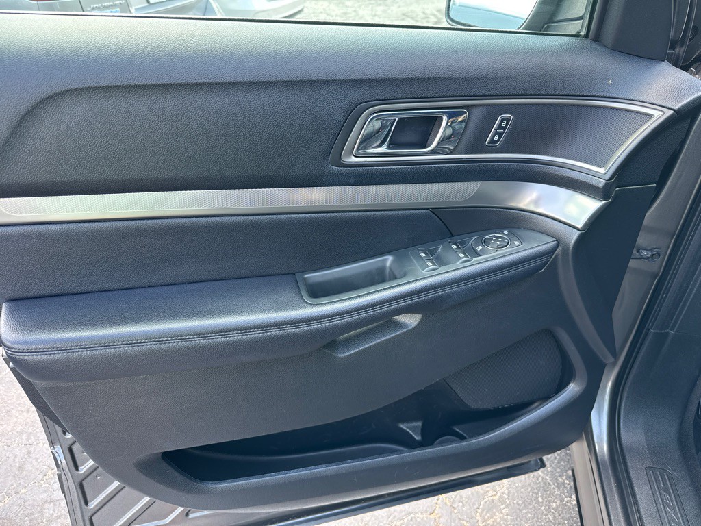 2018 Ford Explorer Image 19