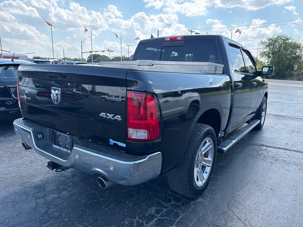 2017 RAM 1500 Image 4