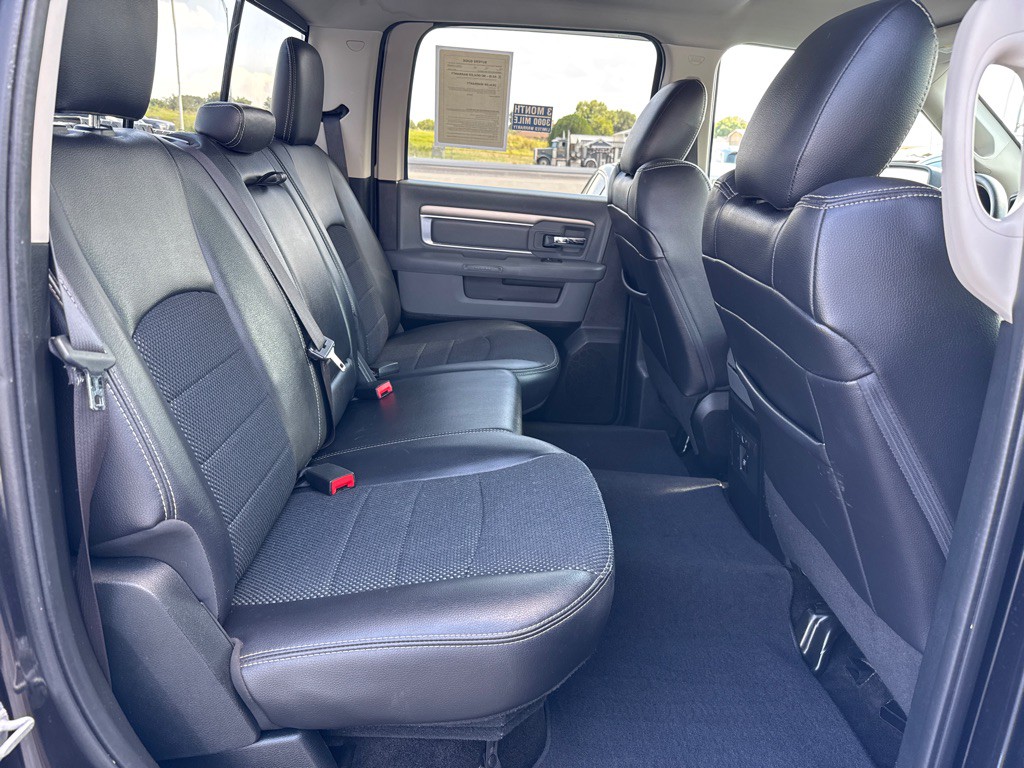 2017 RAM 1500 Image 10