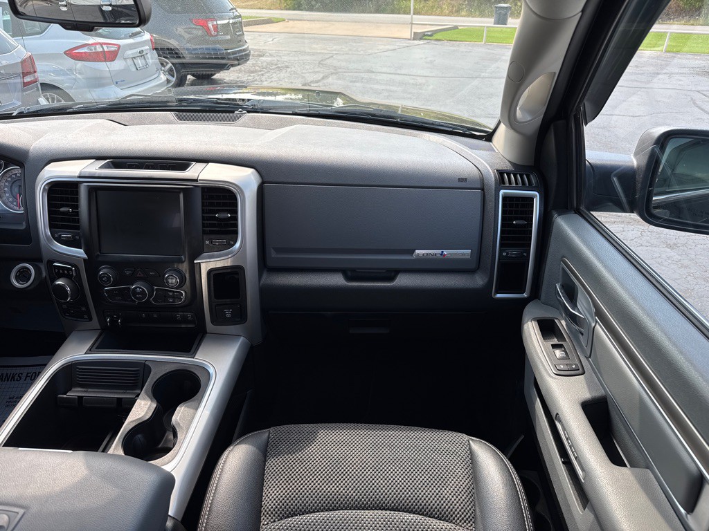 2017 RAM 1500 Image 11
