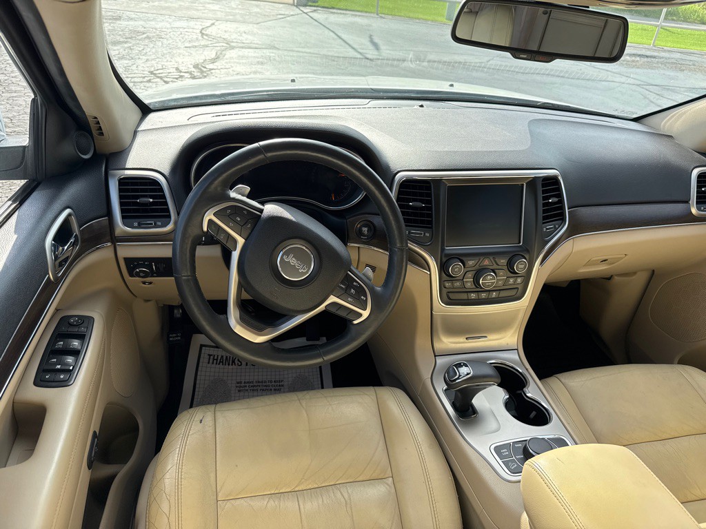 2015 Jeep Grand Cherokee Image 15