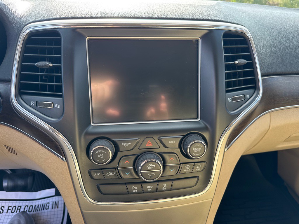 2015 Jeep Grand Cherokee Image 18