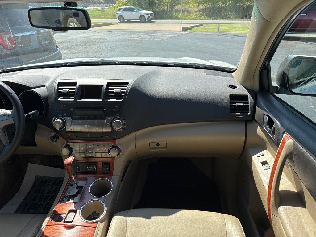 2009 Toyota Highlander Image 11