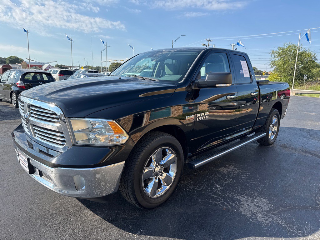 2014 RAM 1500 Image 3