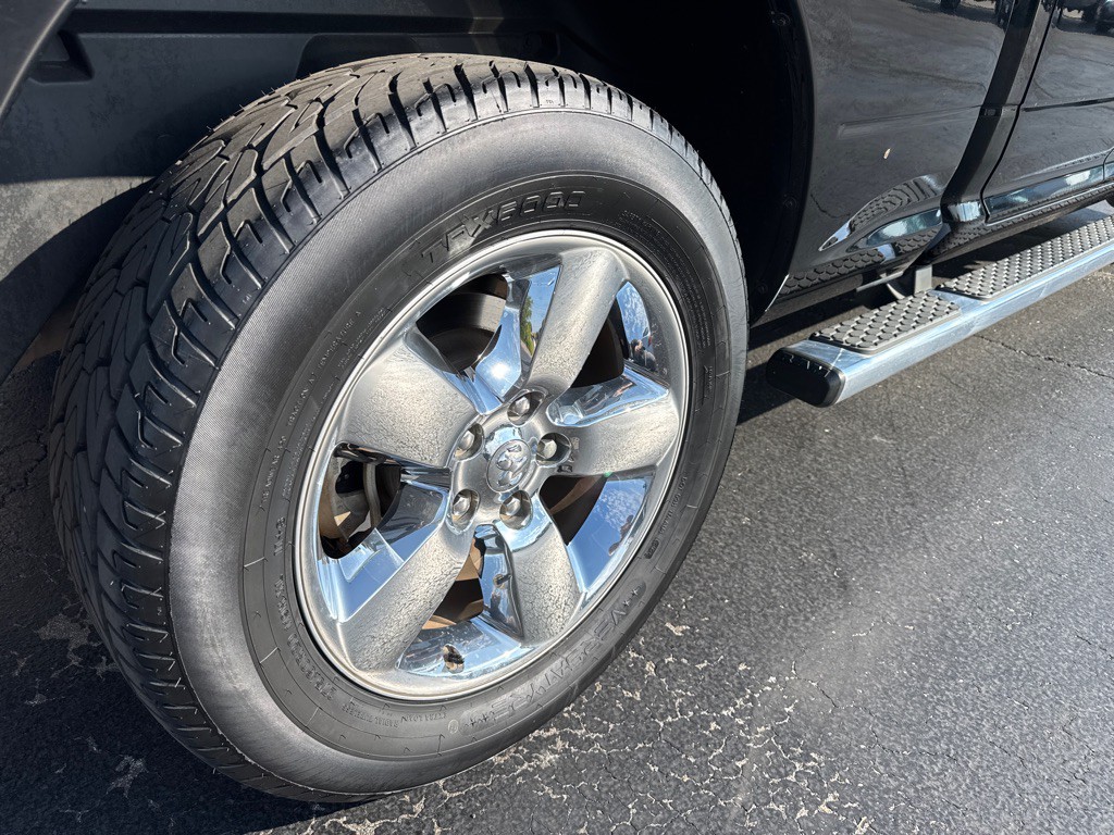 2014 RAM 1500 Image 8