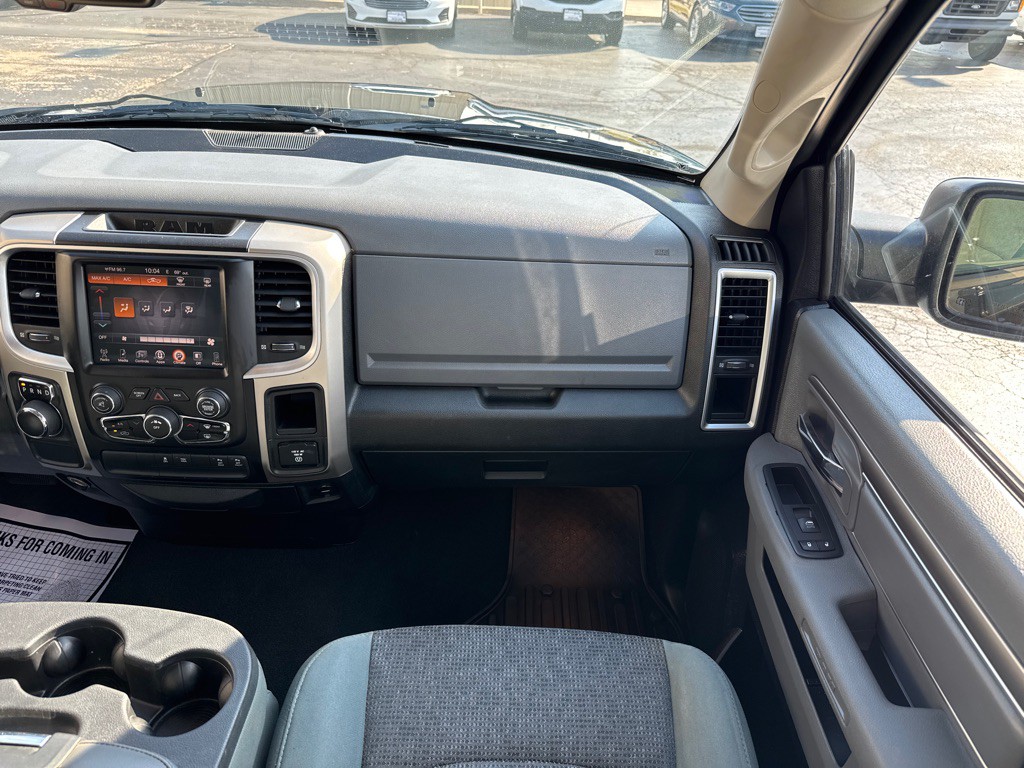 2014 RAM 1500 Image 10