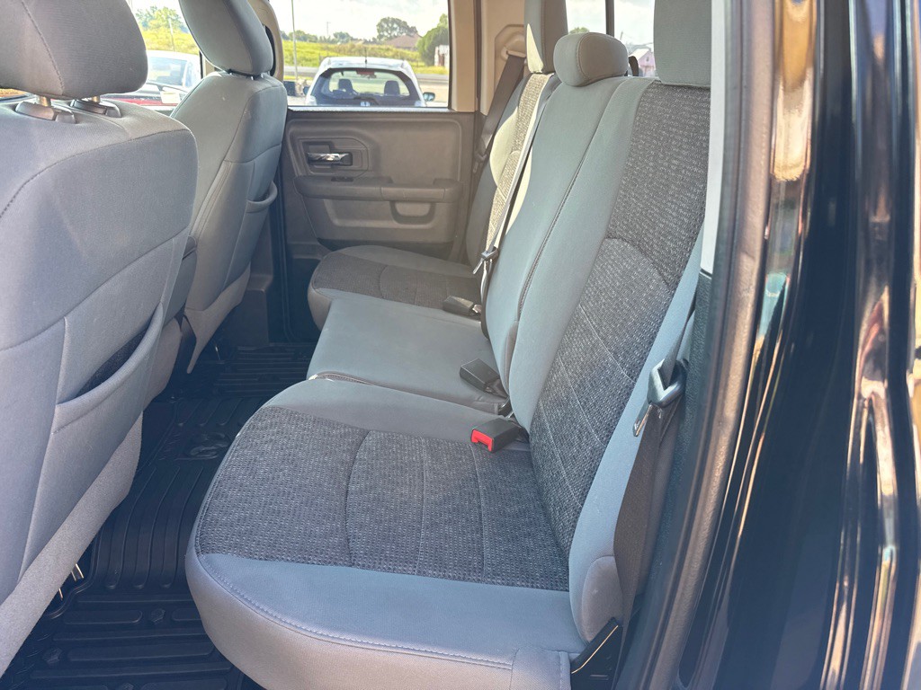 2014 RAM 1500 Image 14