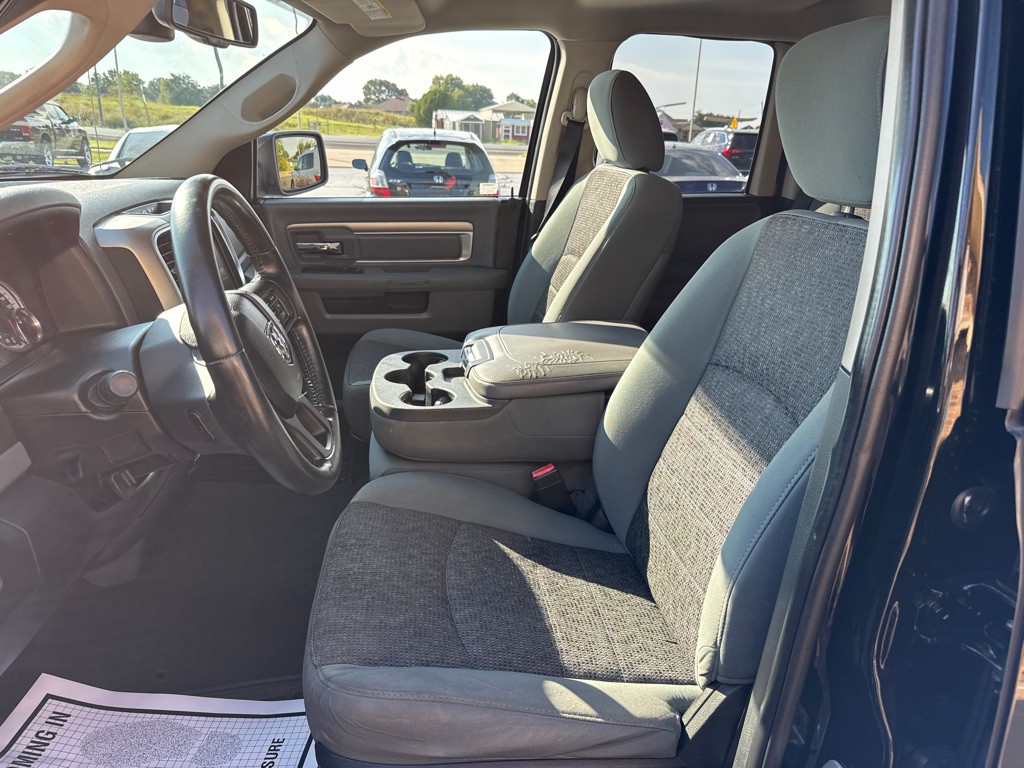 2014 RAM 1500 Image 16