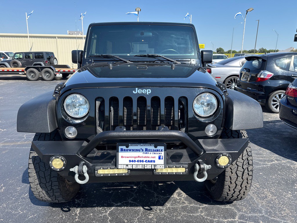 2016 Jeep Wrangler Unlimited Image 2