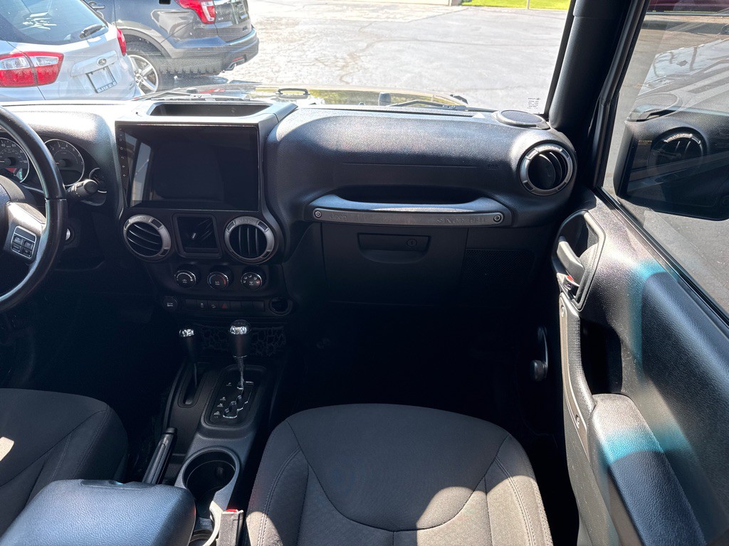2016 Jeep Wrangler Unlimited Image 11