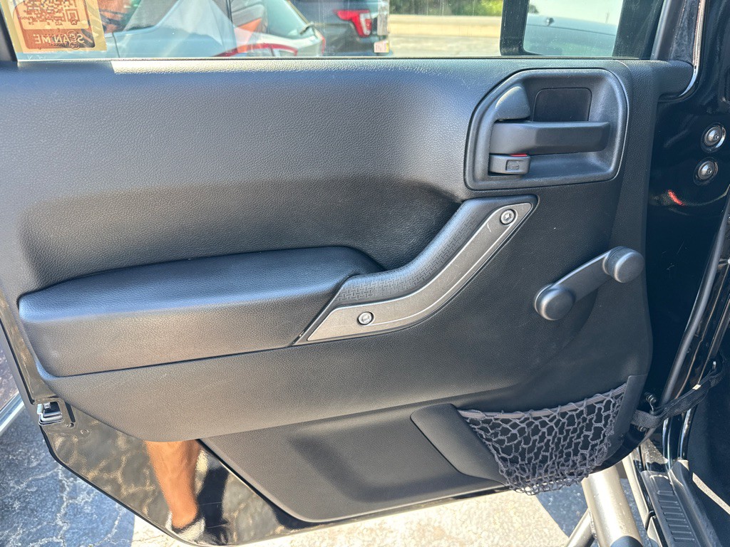2016 Jeep Wrangler Unlimited Image 17