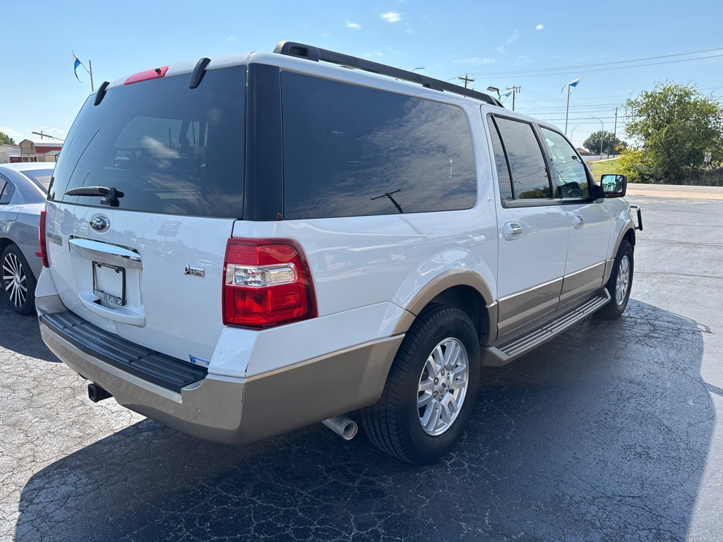 2012 Ford Expedition Image 4