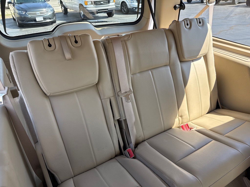 2012 Ford Expedition Image 11