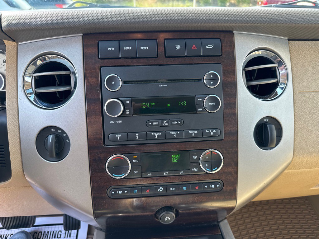 2012 Ford Expedition Image 20
