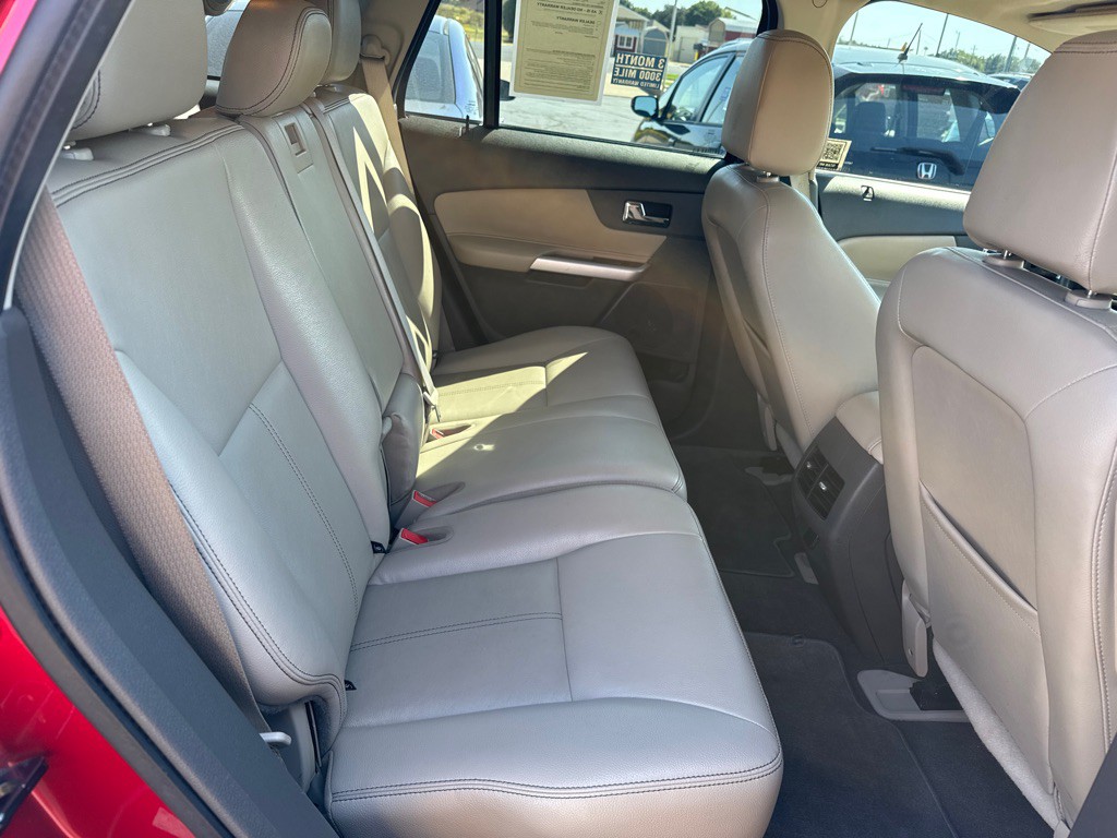 2012 Ford Edge Image 10