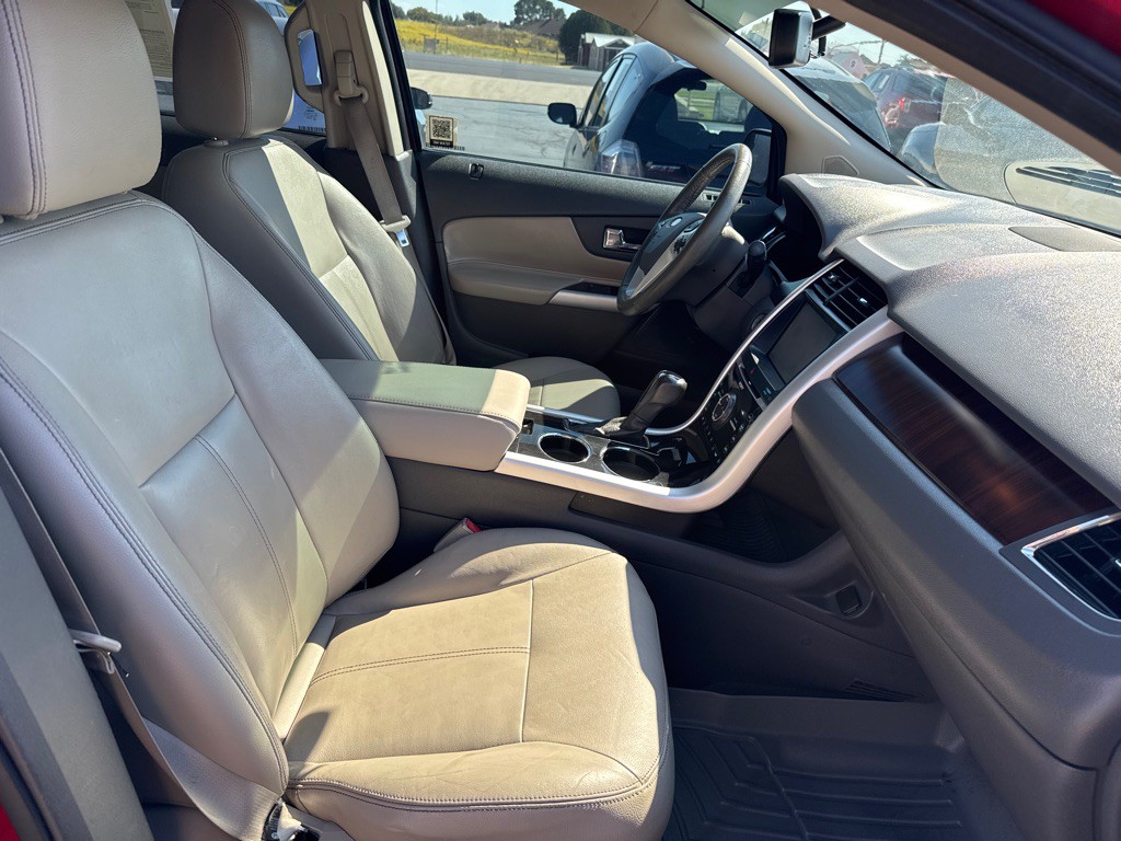 2012 Ford Edge Image 12