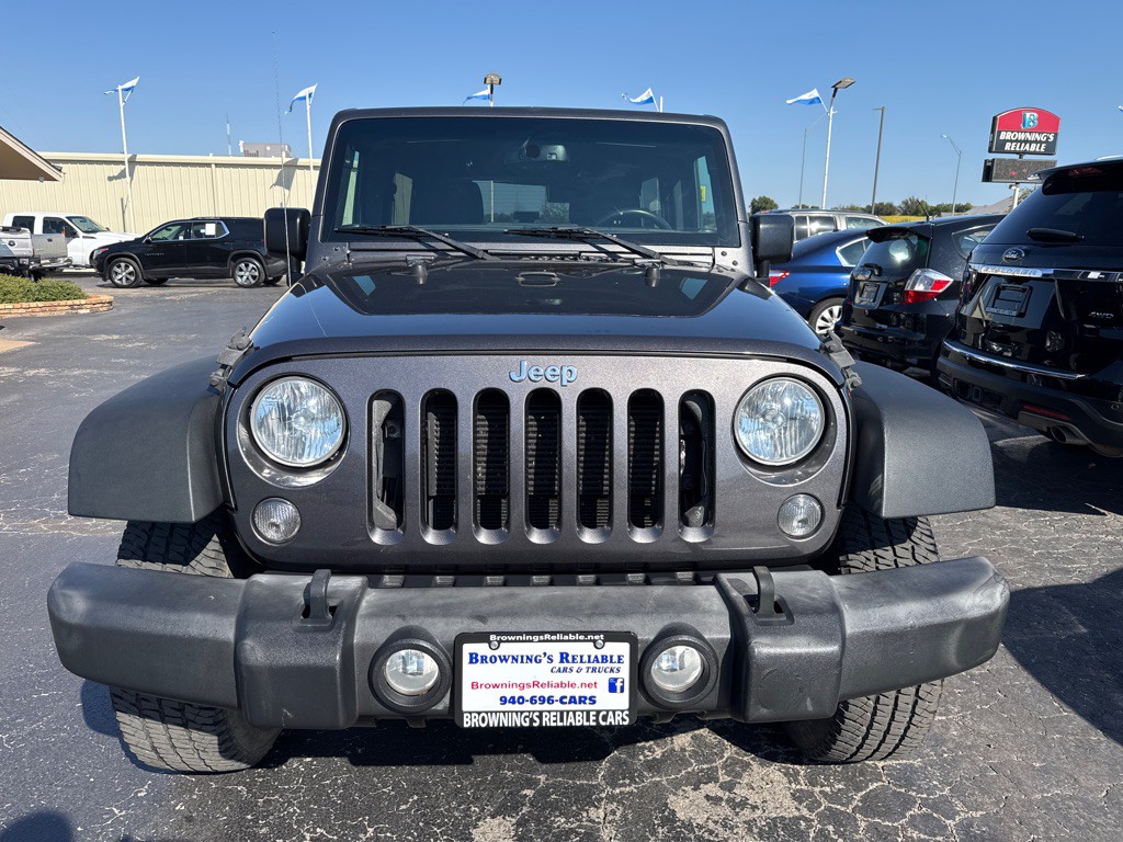 2017 Jeep Wrangler Unlimited Image 2