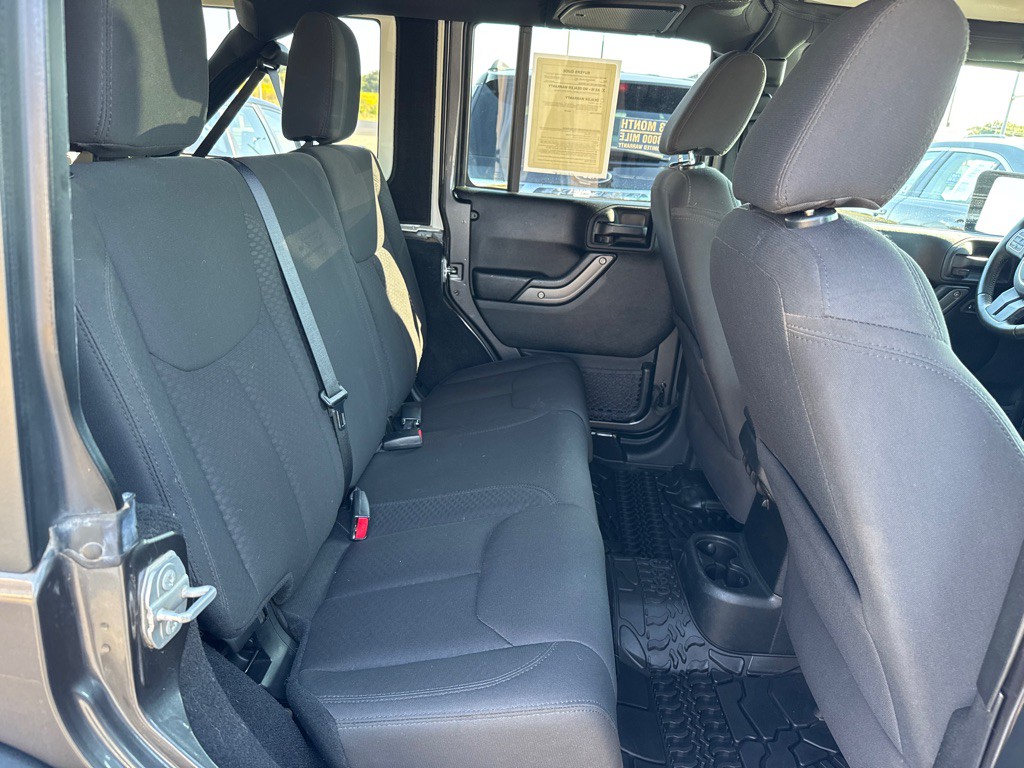 2017 Jeep Wrangler Unlimited Image 10
